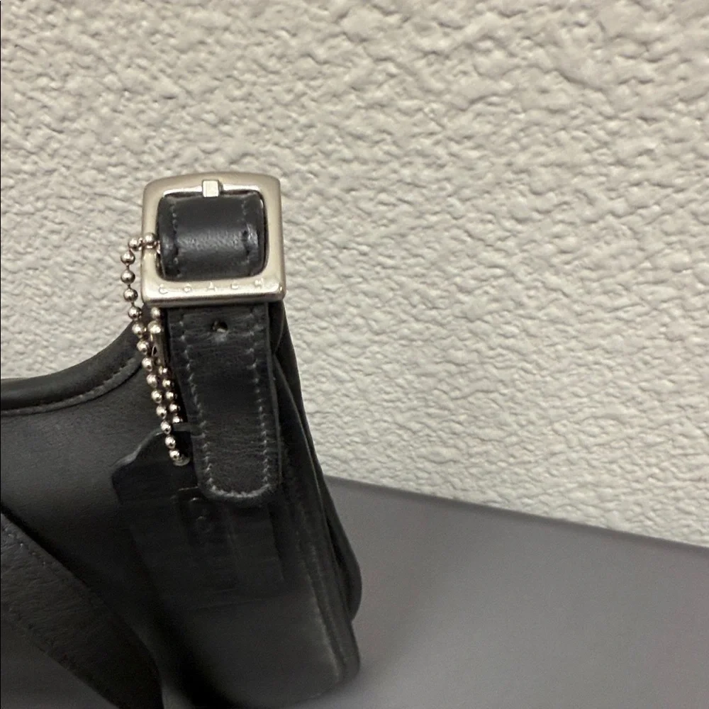 Vintage Coach Ergo Black Leather Crossbody Bag- 9142